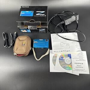Fujifilm FINEPIX Z20fd 10.0 MP Digital Camera Charger Case Manual Box 3x zoom